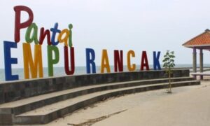 Wisata Pantai Di Jepara Paling Hits Dikunjungi Itrip