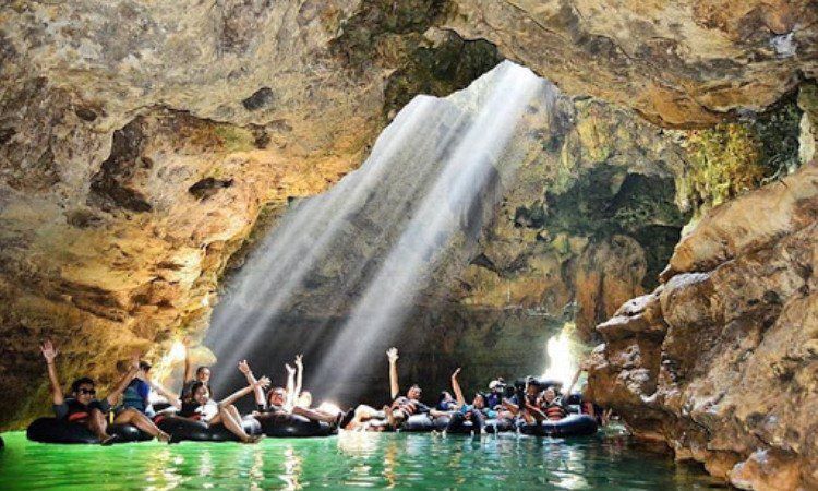 Goa Pindul Yogyakarta, Menyusuri Sungai Bawah Tanah yang Menakjubkan ...