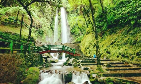 Air Terjun Jumog: Menyibak Mitos dan Fakta di Balik Keindahannya