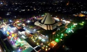 Taman Pelangi Jogja, Objek Wisata Malam Yang Kekinian Di Sleman - ITrip