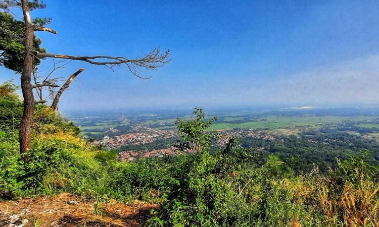 Fasilitas Bukit Sangyang Dora