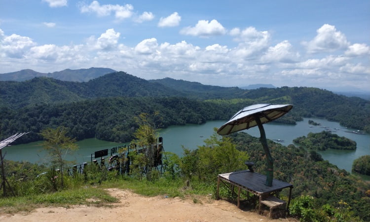 Bukit Matang Kaladan Wisata Alam Menawan Di Kalimantan Itrip