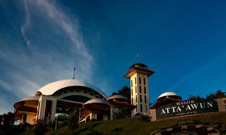 Alamat Masjid Attaavun Puncak Bogor