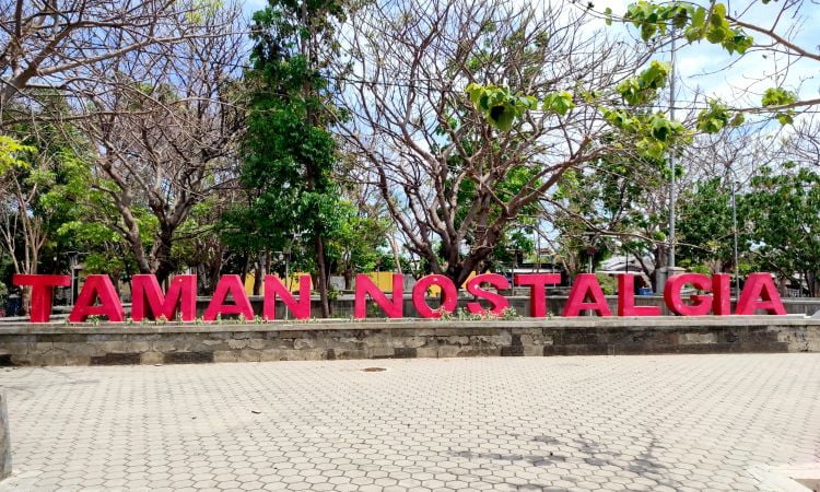 Taman Nostalgia Taman Wisata Dengan Beragam Spot Foto Keren Di Kupang